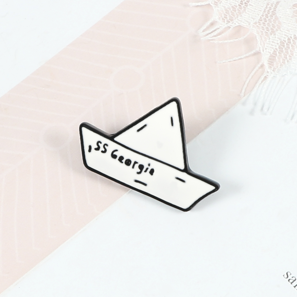 Paper Boat Enamel Pin SS Georg - Buckle Pin Ss incelemesi ve fiyatı