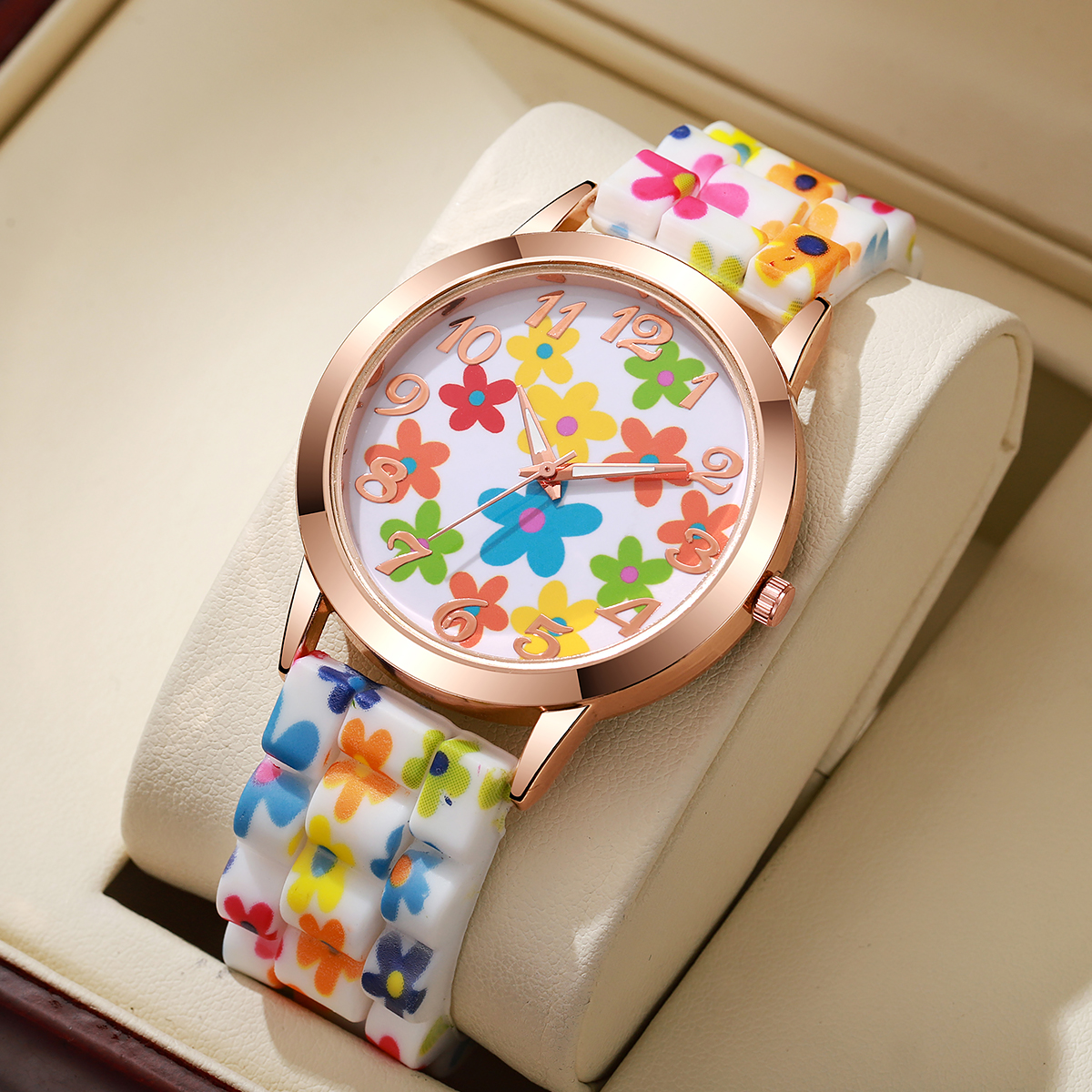 Fashion Flowers Printed Women  - Silicone Band Women incelemesi ve fiyatı