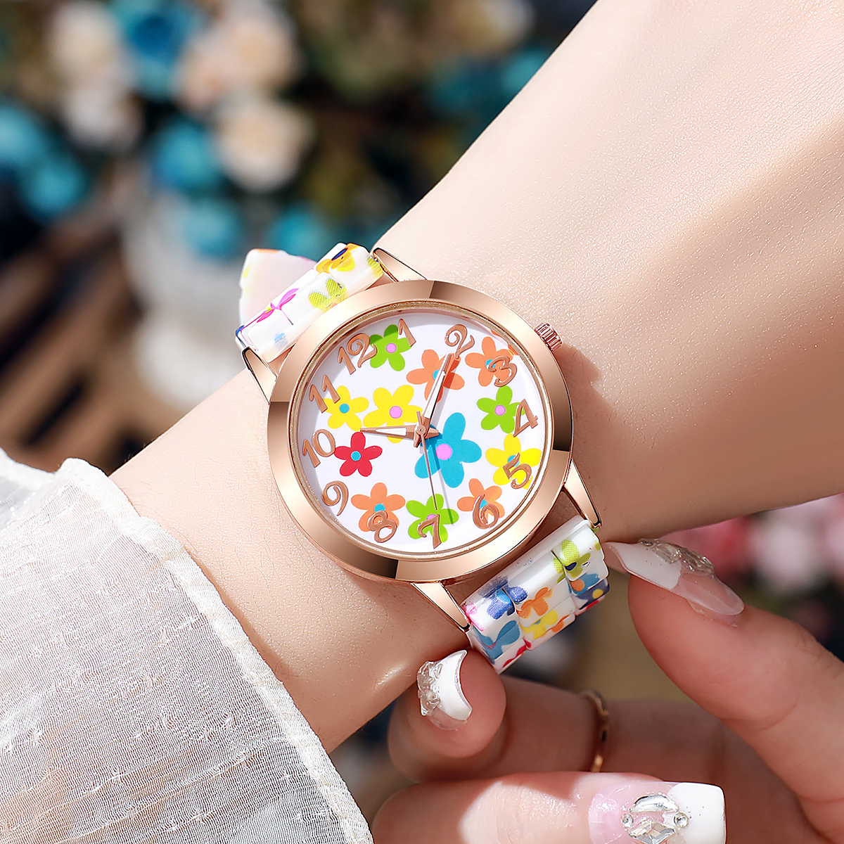 Fashion Flowers Printed Women  - Silicone Band Women incelemesi ve fiyatı